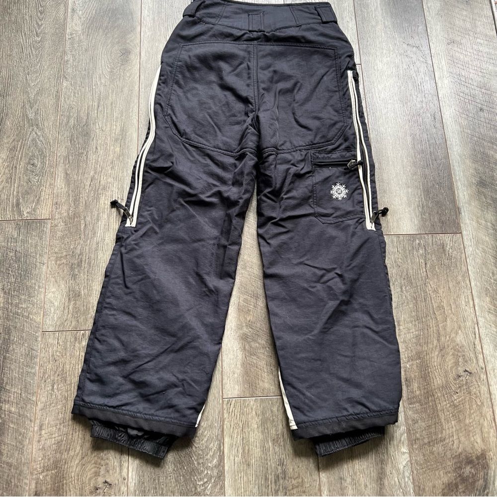 Betty Rides Women’s Ski Pants Snowboard Gear Black Off White Size Medium - Picture 9 of 13